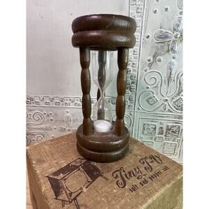 Vintage Nevco Wooden Timer White Sand Filled Hour Glass 4 Inch Tall Japan